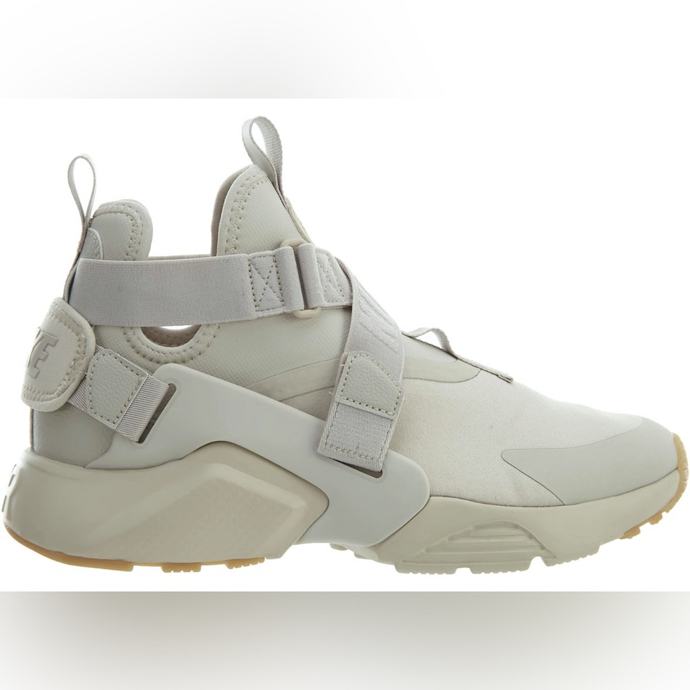 Women’s Nike Air Huarache City Desert Sand